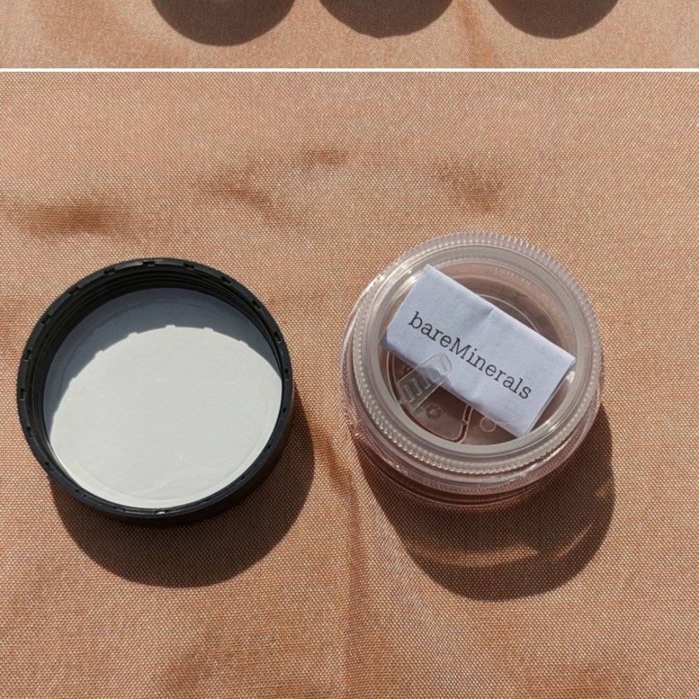 2 chameleon eye shadow